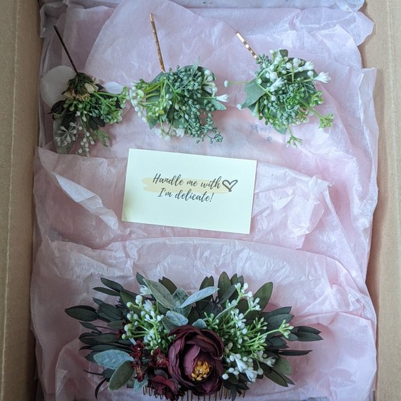 Bridal hair comb - Eucalyptus Burgundy Red Flower with Greenery - Picture 8 of 8